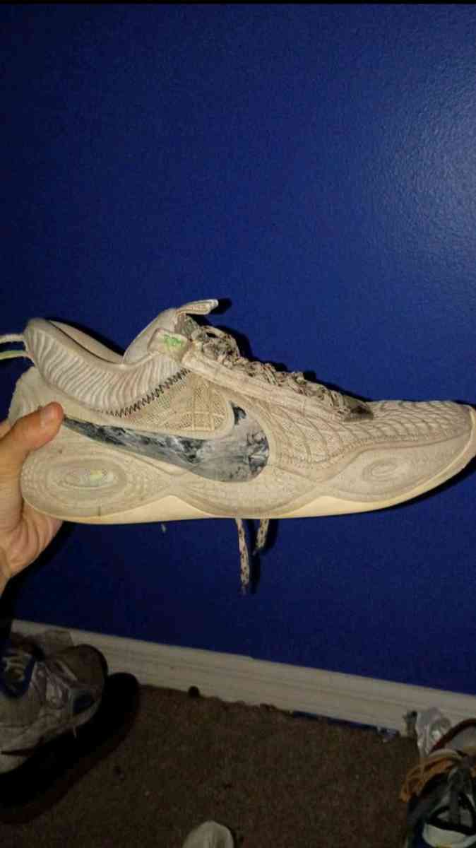 Nike shoes Cosmic Unity - Fort Pierce, Florida
