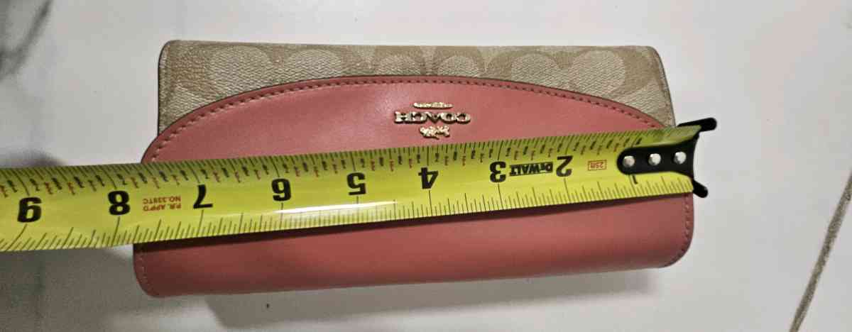 PINK COACH PURSE - Brentwood, Tennessee - FleaMarketBay