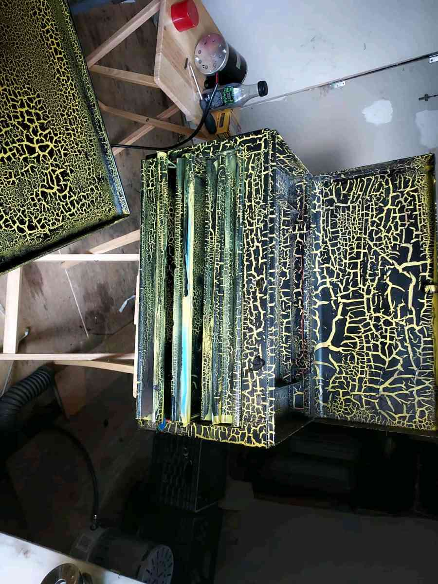 I painted the toolbox to fix it up Not rusty - Alicia, Arkansas - FleaMarketBay