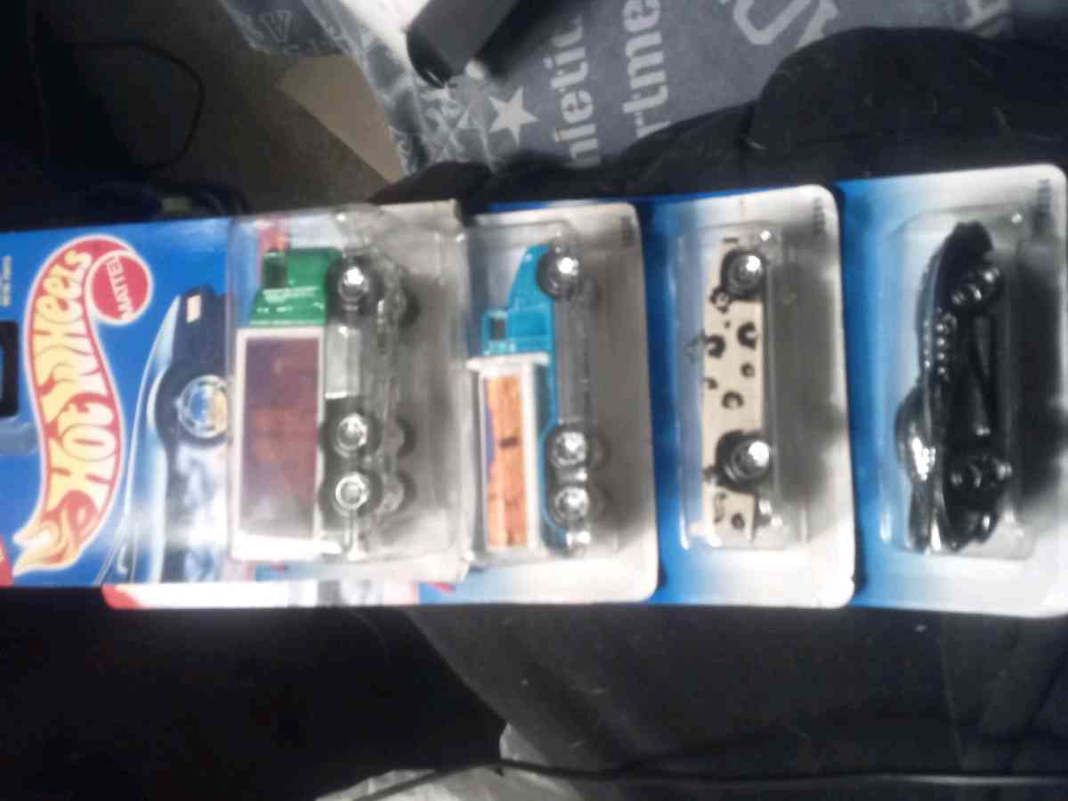 Die cast metal toy cars planes and trains - Anaheim, California - FleaMarketBay