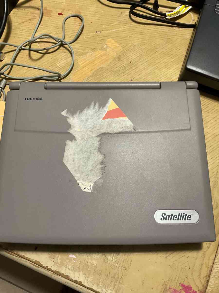 1998 Toshiba Satellites - Largo, Florida - FleaMarketBay