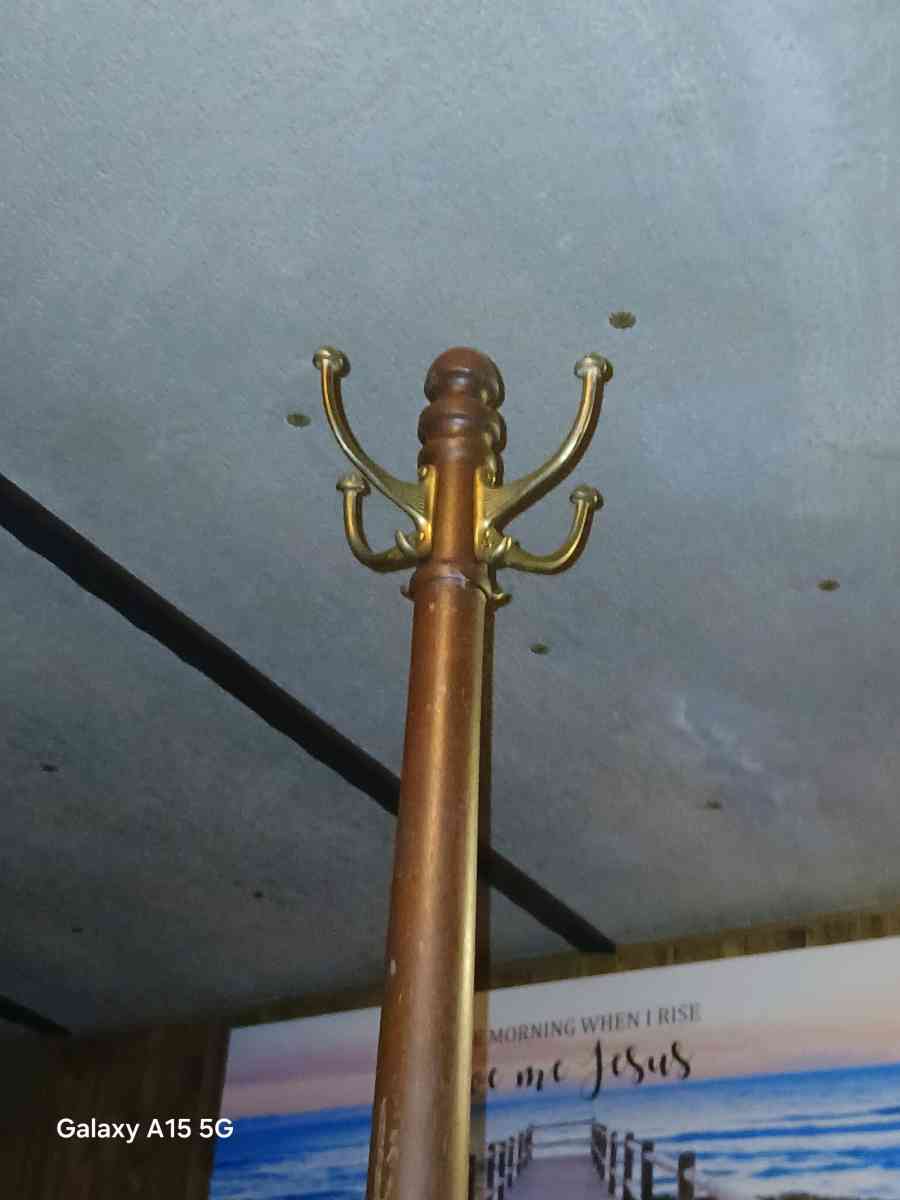 Brass Iron Coat Rack - Ethel, Louisiana - FleaMarketBay