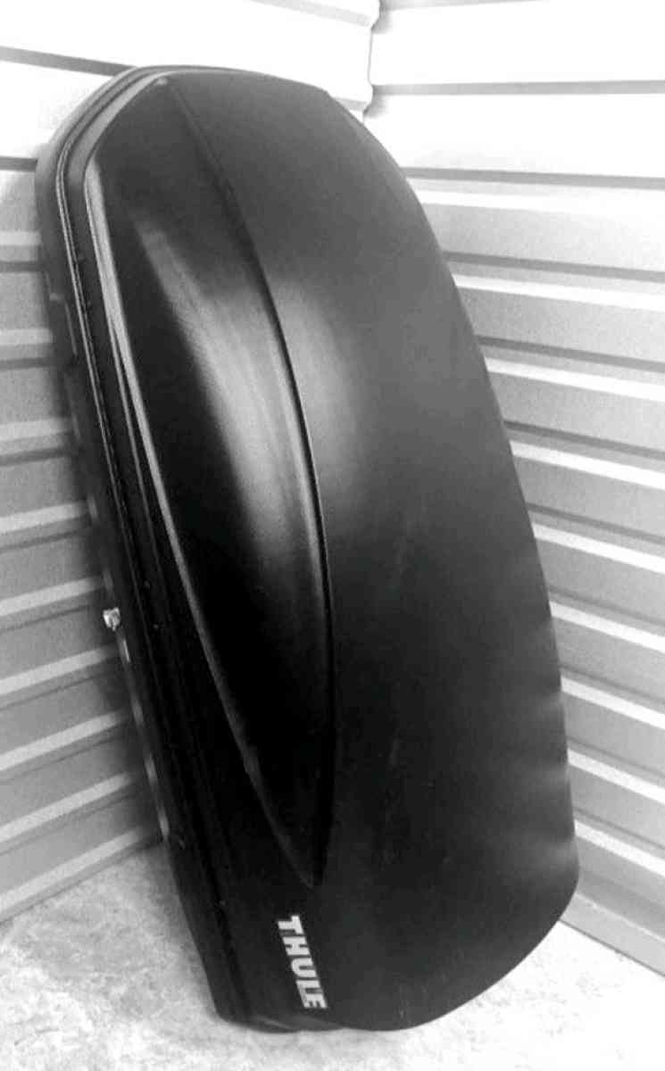 Thule Roof Top Carrier Like New