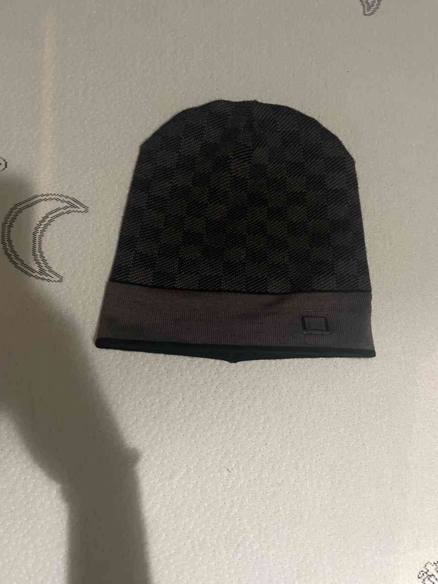 louis vuitton beanie - Houston, Texas - FleaMarketBay