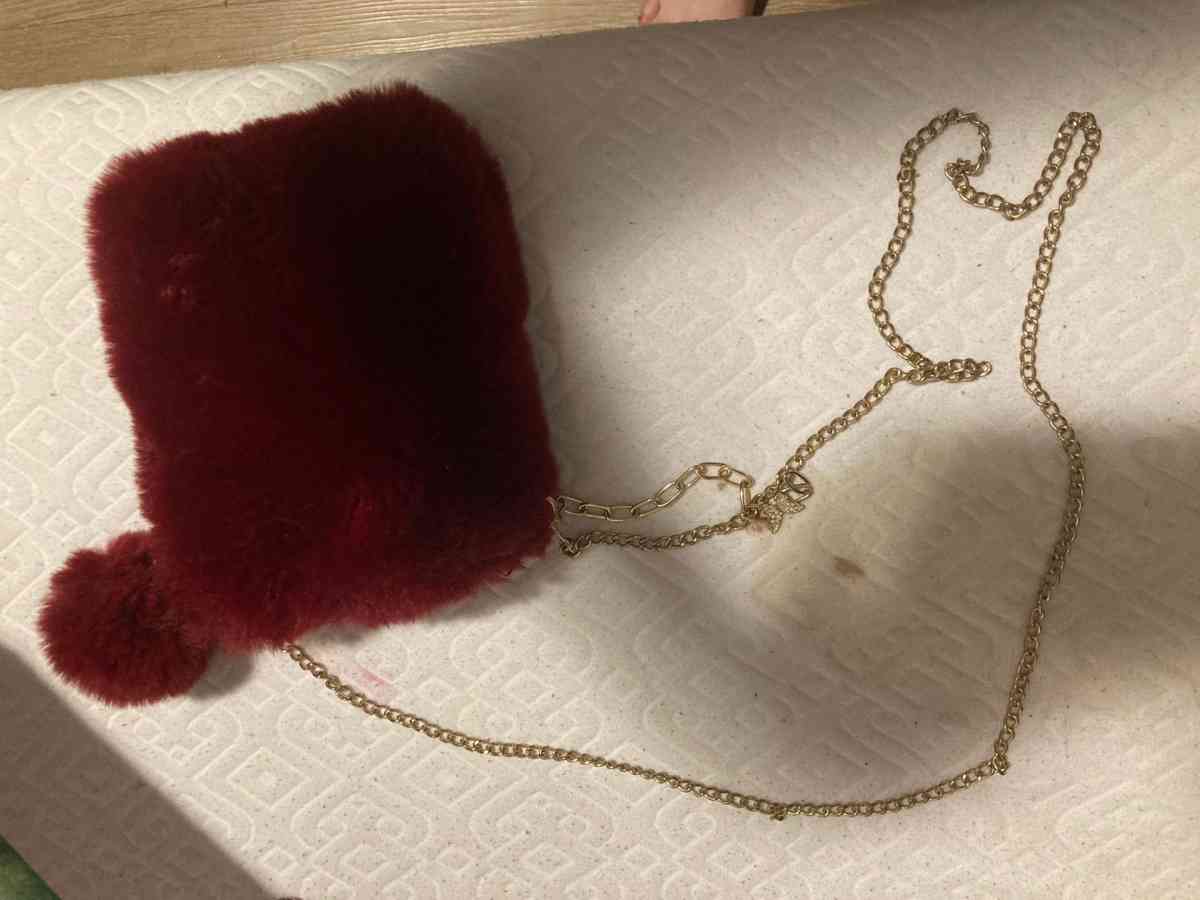 red purse - Glendale, Arizona