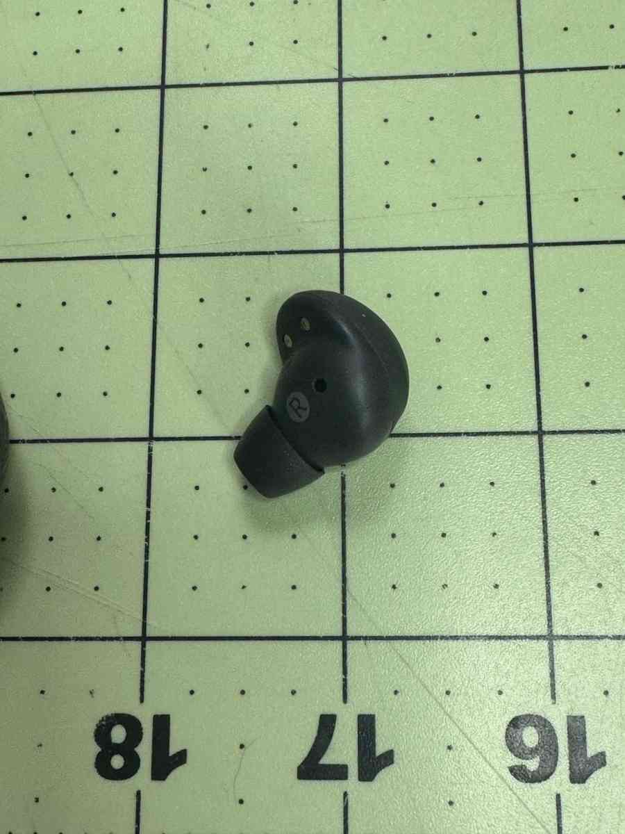 Samsung Galaxy Buds 2 Black  L Earbud Missing  Case  R Earbu - Brooklyn, New York - FleaMarketBay