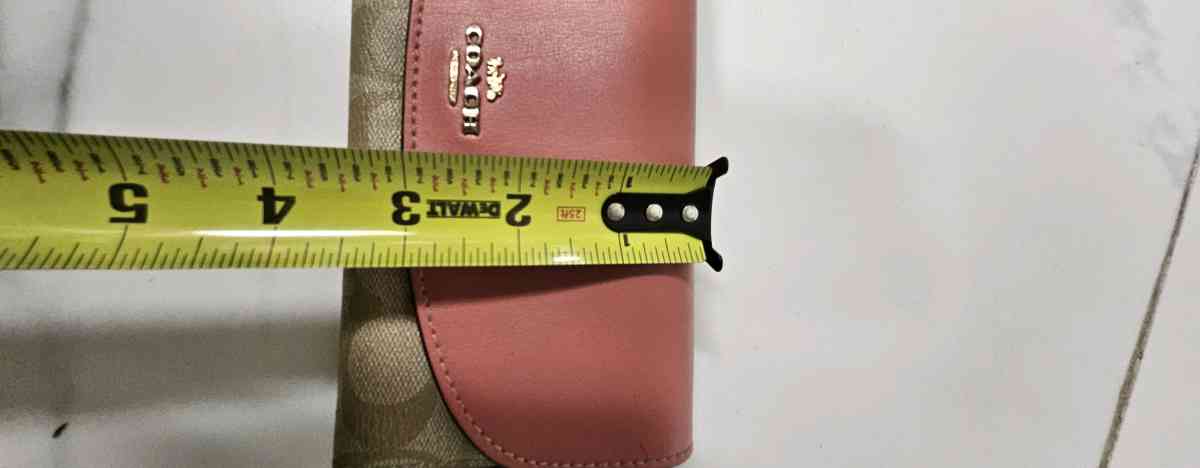 PINK COACH PURSE - Brentwood, Tennessee - FleaMarketBay