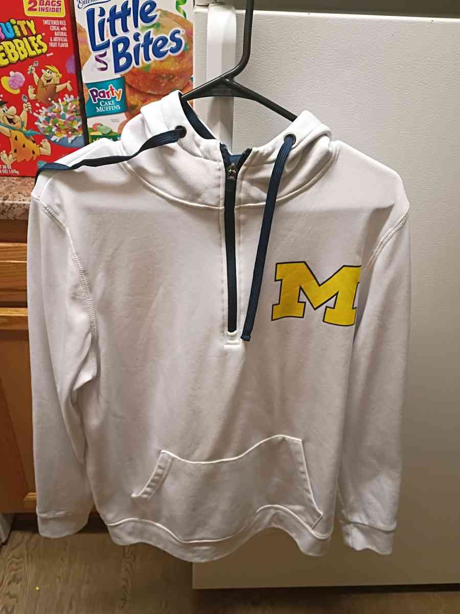 white sweatshirt - Seymour, Indiana