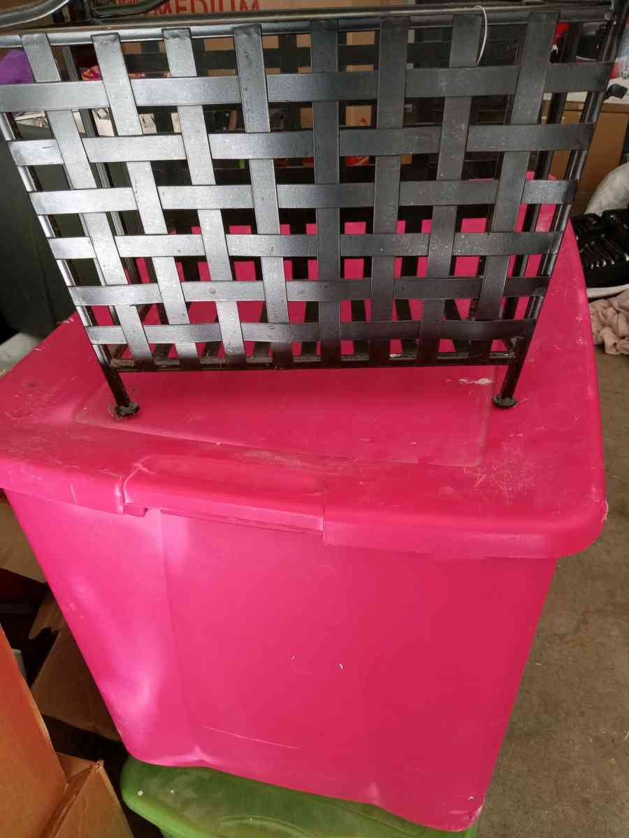 magazine holder - Dallas, Texas