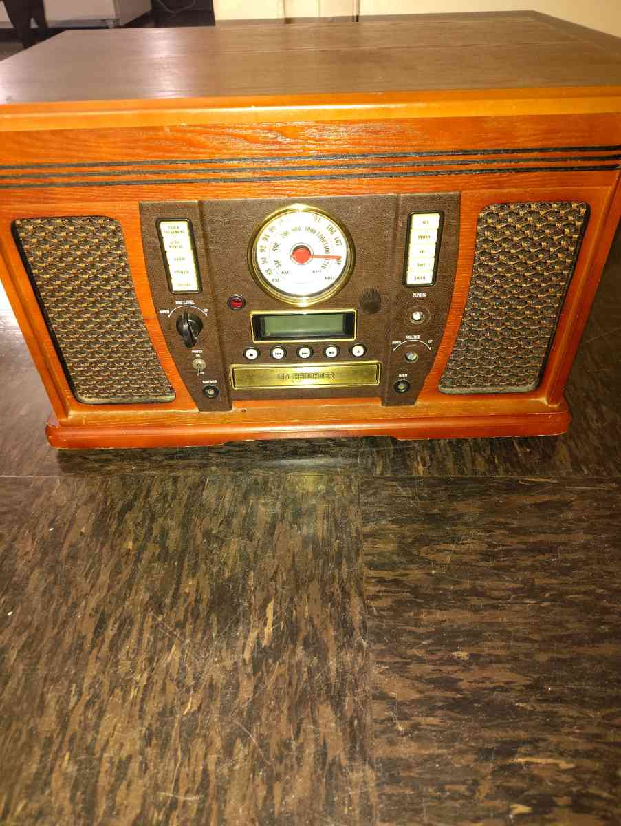 Class 1 Laser Product Record Player USB Hookup Tape Player - Nashville, Tennessee - FleaMarketBay