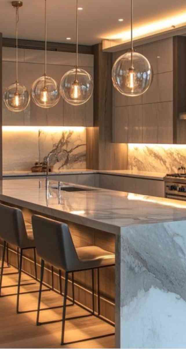 Luxury Kitchen cabinets - Miami, Florida - FleaMarketBay