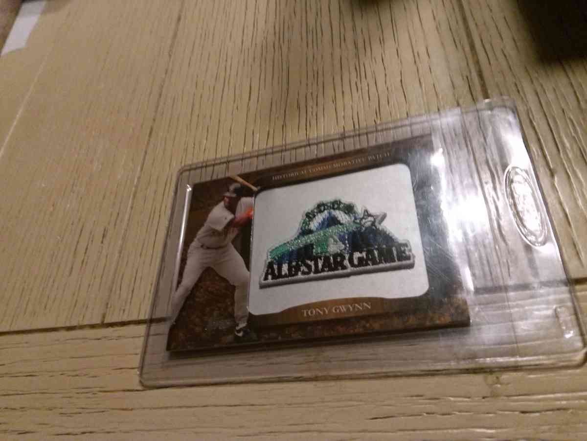 TOPPS Tony Gwynn All Star game patch - Milwaukee, Wisconsin