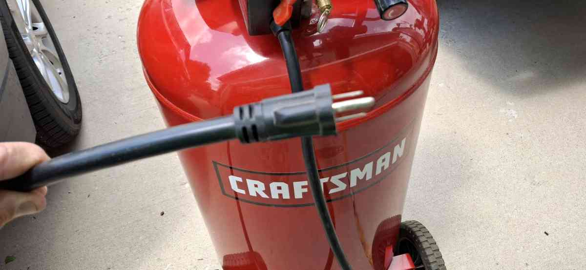 craftsman 33gallon 150 psi air compressor like new
