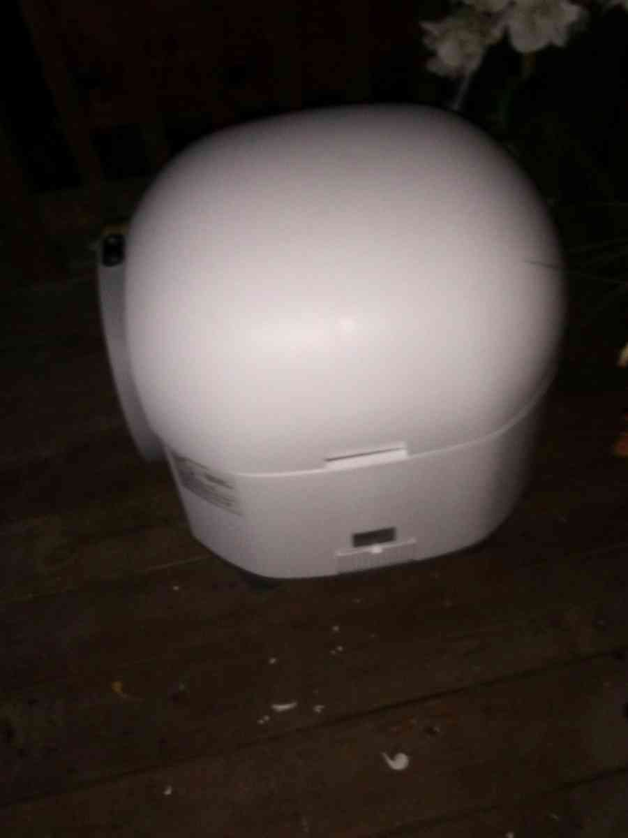 cat litter robot - Mabank, Texas - FleaMarketBay