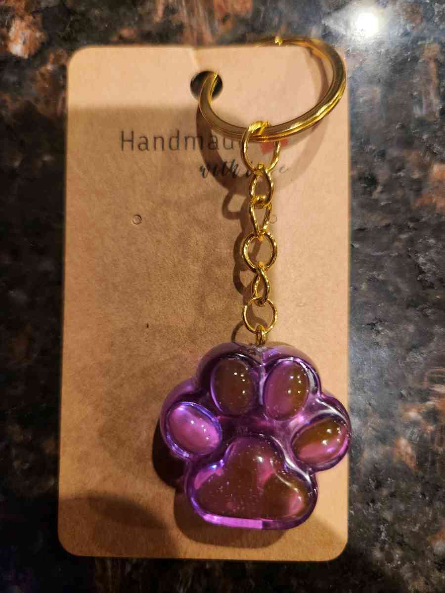 dog paw keychain - Tappahannock, Virginia - FleaMarketBay