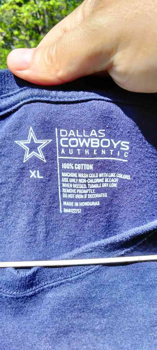 Dallas Cowboys Super Bowl Champions Tshirt - Norristown, Pennsylvania - FleaMarketBay