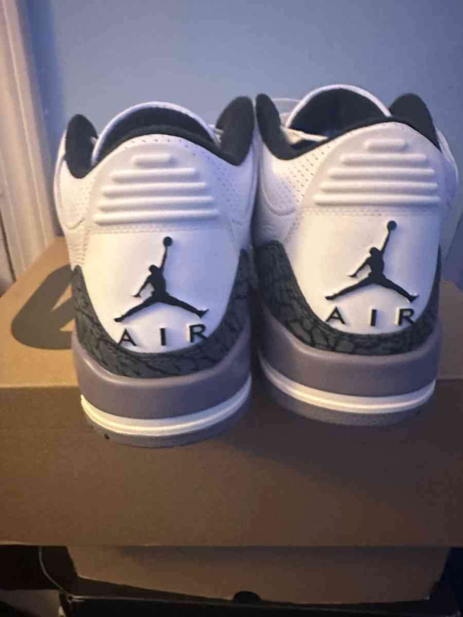 jordan 3 grey cement size 9 - Goodlettsville, Tennessee - FleaMarketBay