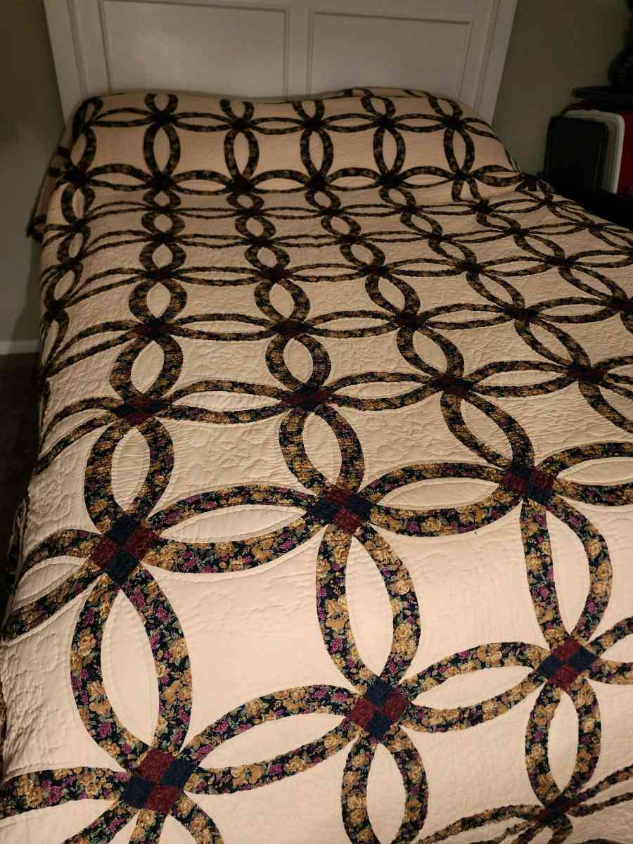 Donna Sharp reversible quilt KING