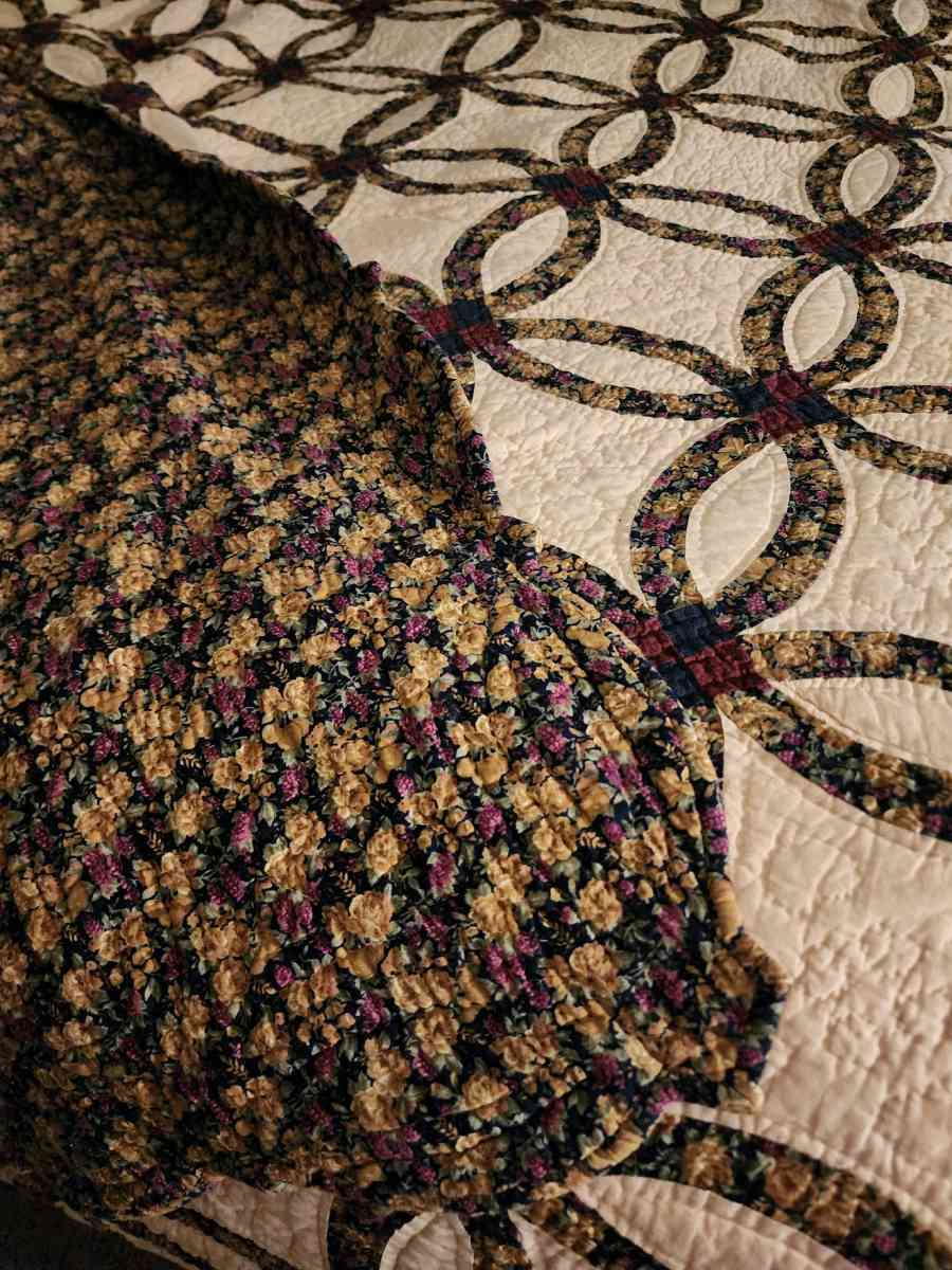 Donna Sharp reversible quilt KING - Knoxville, Tennessee - FleaMarketBay