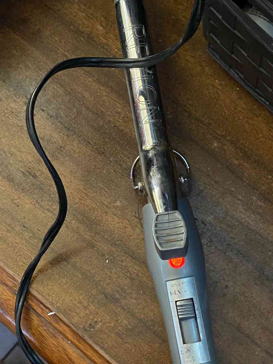 curling iron - Houston, Texas - FleaMarketBay