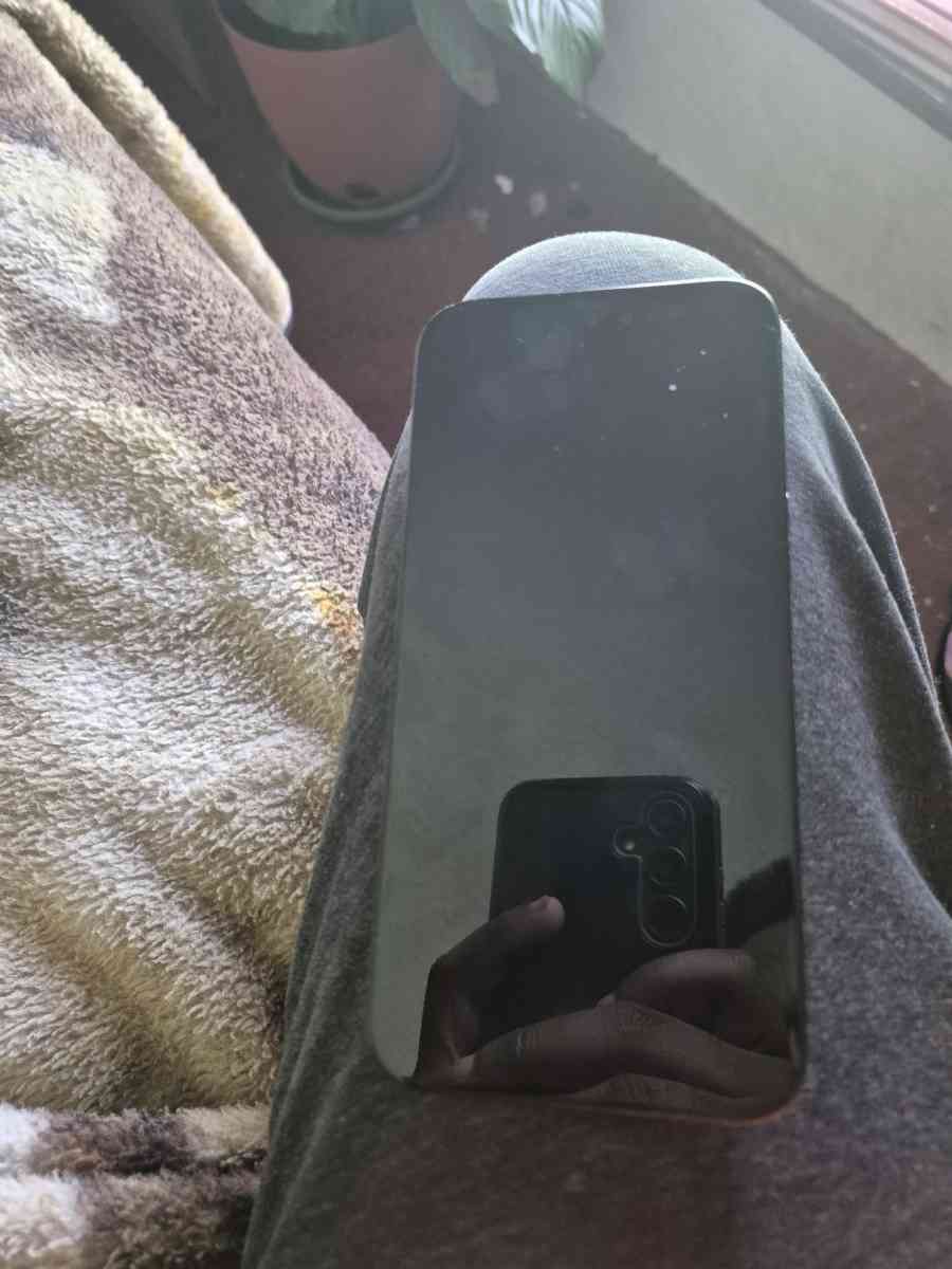 iPhone 15 Pro Max 256GB - Athens, Georgia - FleaMarketBay