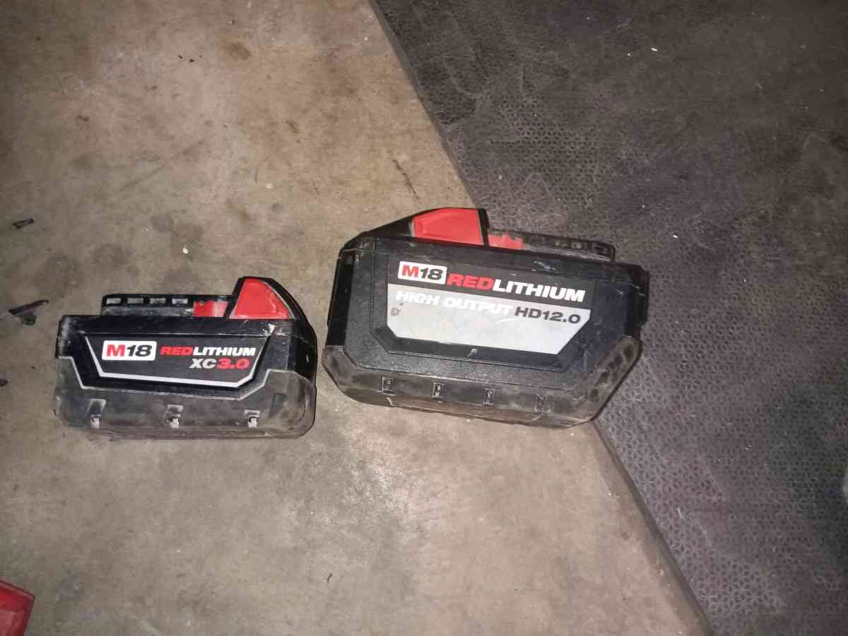 Milwaukee band saw and Batteries - Santa Ana, California - FleaMarketBay