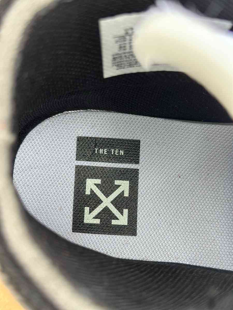 Air Jordan 1 Off White Chicago Red Retro High OG CNC Basketb - Brooklyn, New York - FleaMarketBay