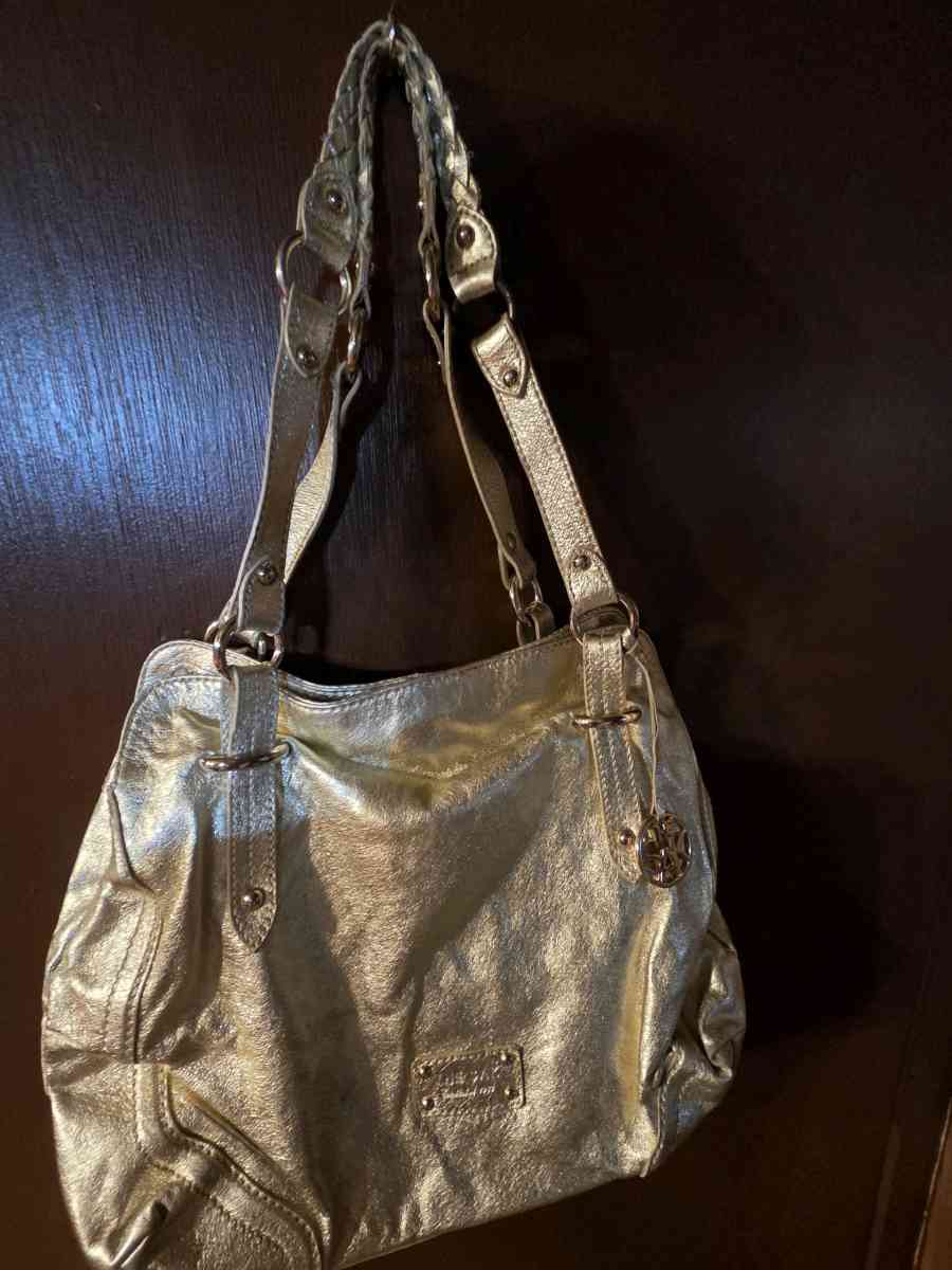 womens gold purse - Deshler, Ohio - FleaMarketBay
