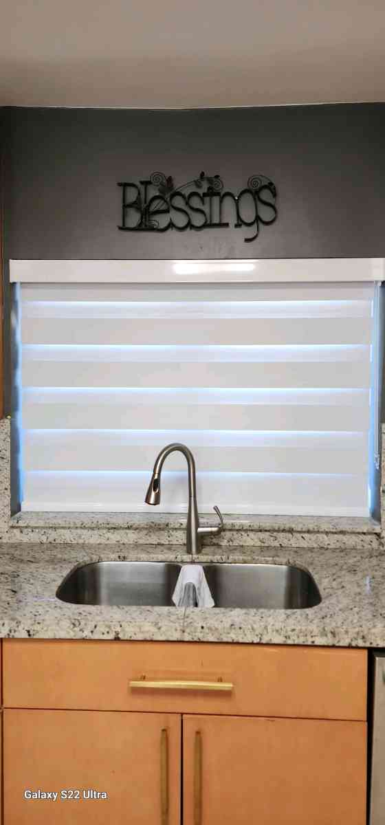 zebra Shades lights filtering o dimout echas a la medida 786 - Miami Beach, Florida - FleaMarketBay