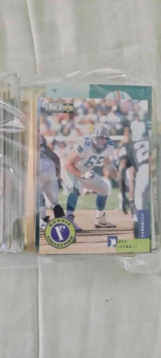 Collection Of NFL Football Trading Cards - Norristown, Pennsylvania - FleaMarketBay