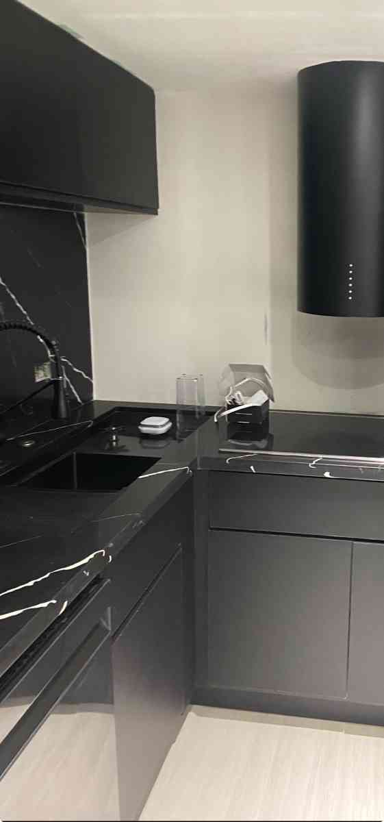 Modern small Kitchens - Miami, Florida - FleaMarketBay