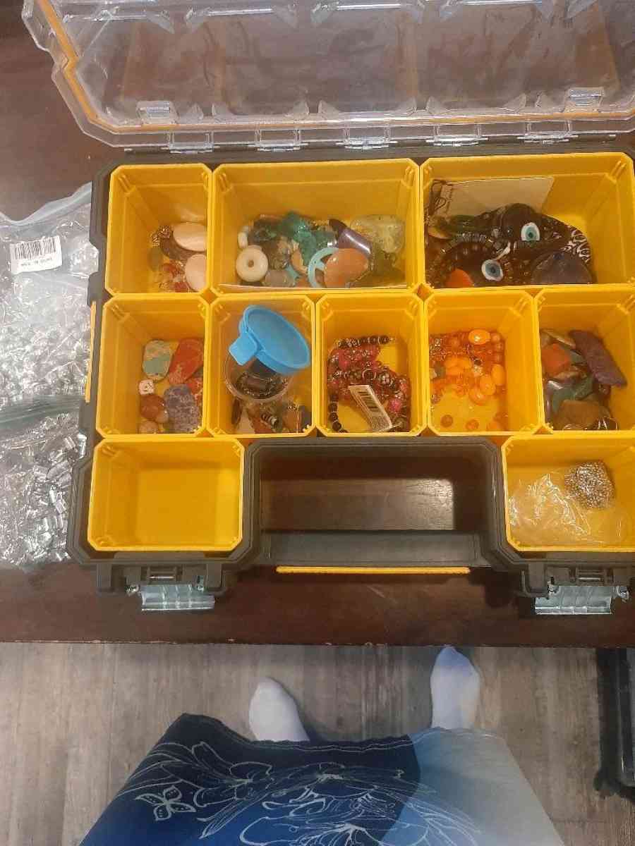 Beading and Jewelry making supplies - Idaho Falls, Idaho - FleaMarketBay