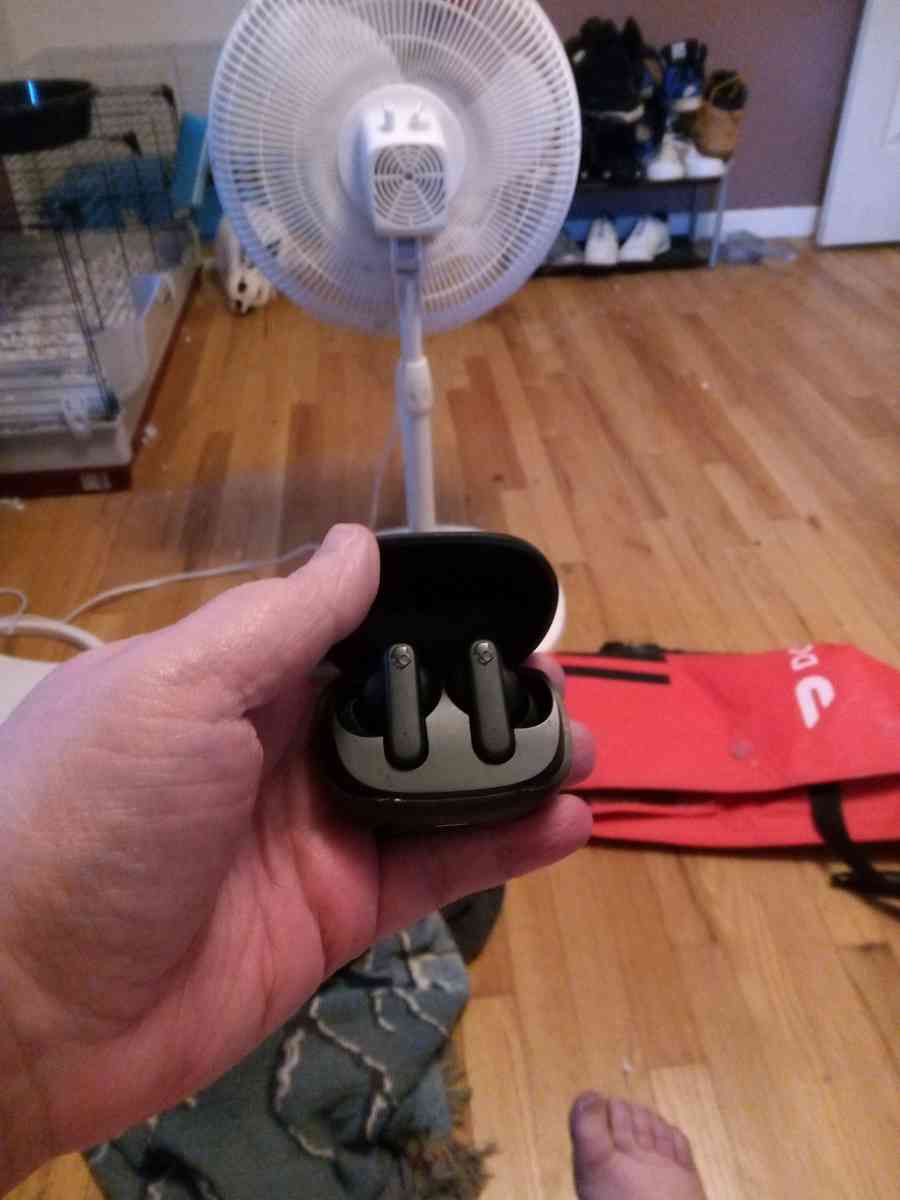 beats headphones - Clackamas, Oregon