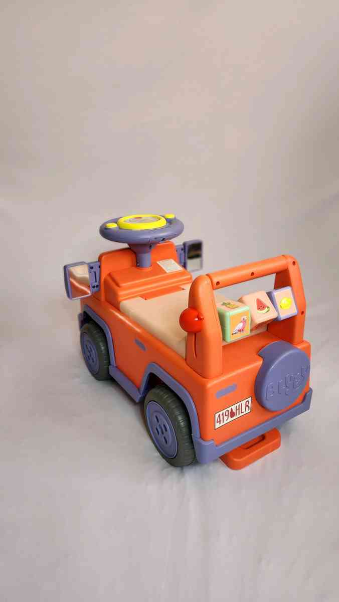 BLUEY FOOTTOFLOOR RIDEON TOY - Las Vegas, Nevada - FleaMarketBay