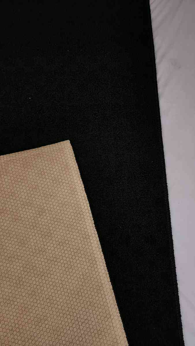 MEDALLION BLACK 2 FT X 8 FT RUNNER RUG - Las Vegas, Nevada - FleaMarketBay