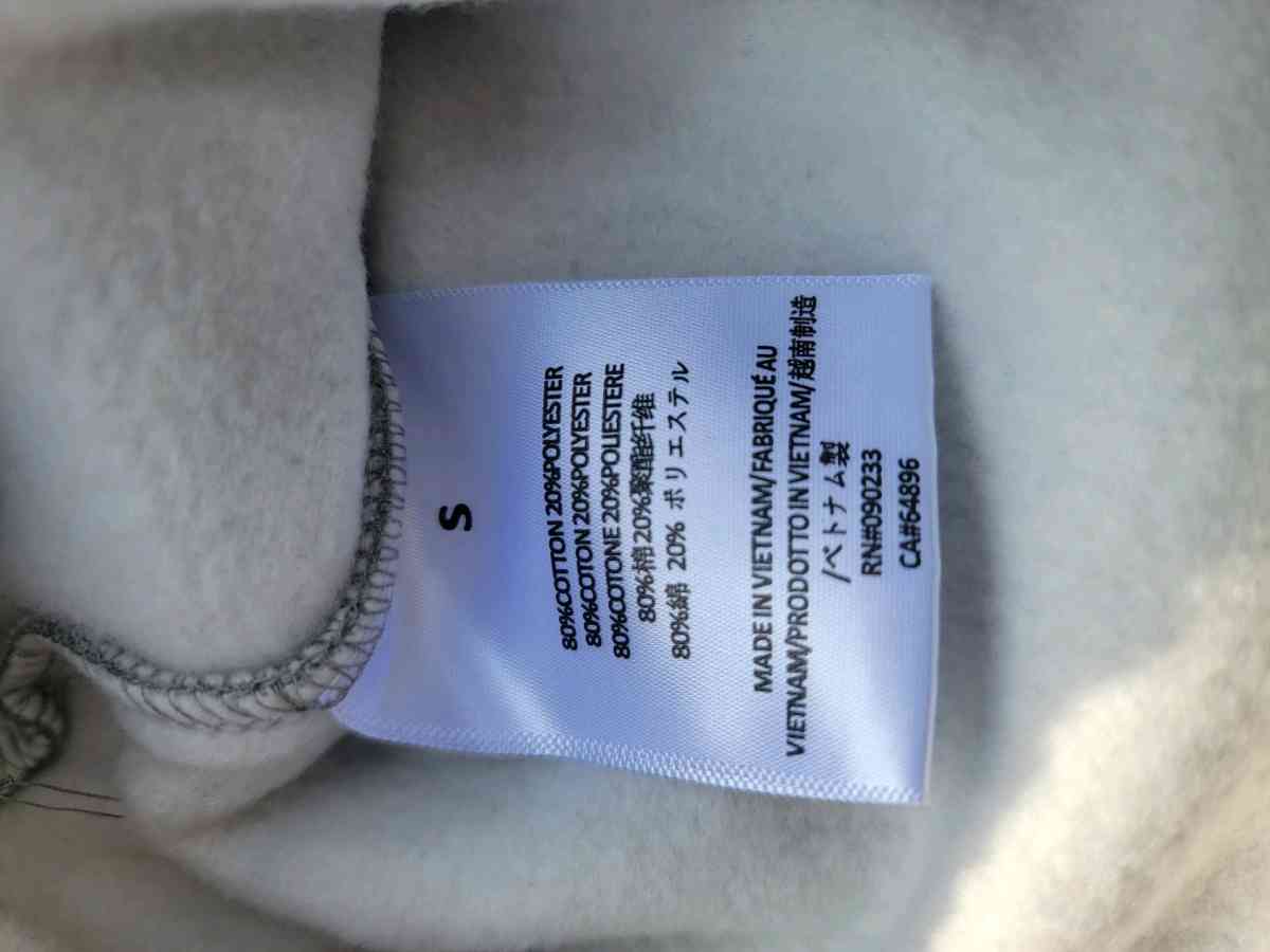 Essential short - Adams, New York - FleaMarketBay