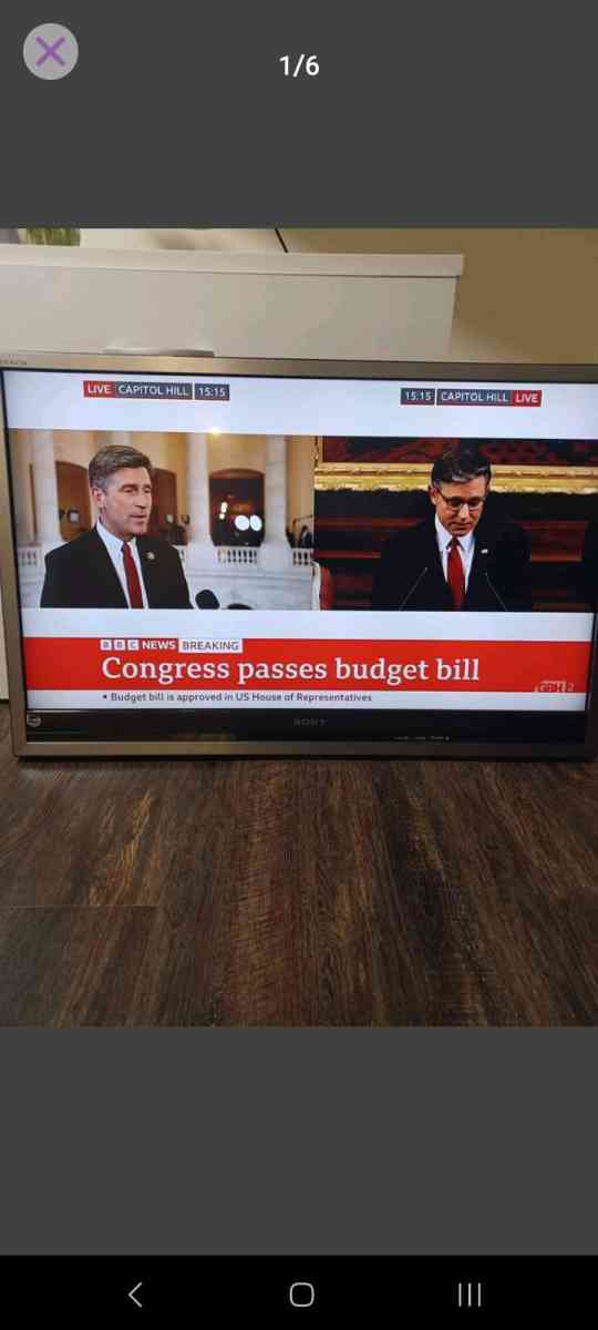 Sony TV 40 - Chelsea, Massachusetts