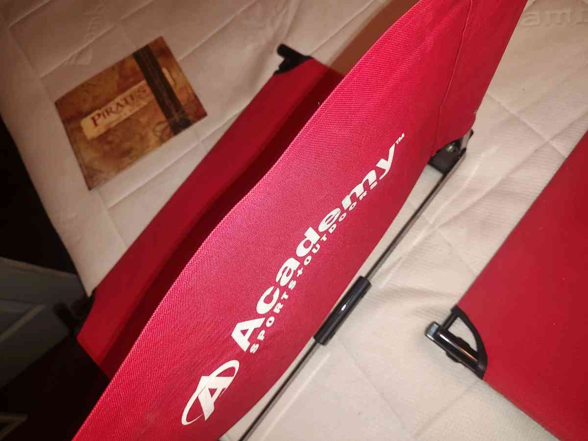 large wide stadium seats great condition - Louisville, Kentucky - FleaMarketBay