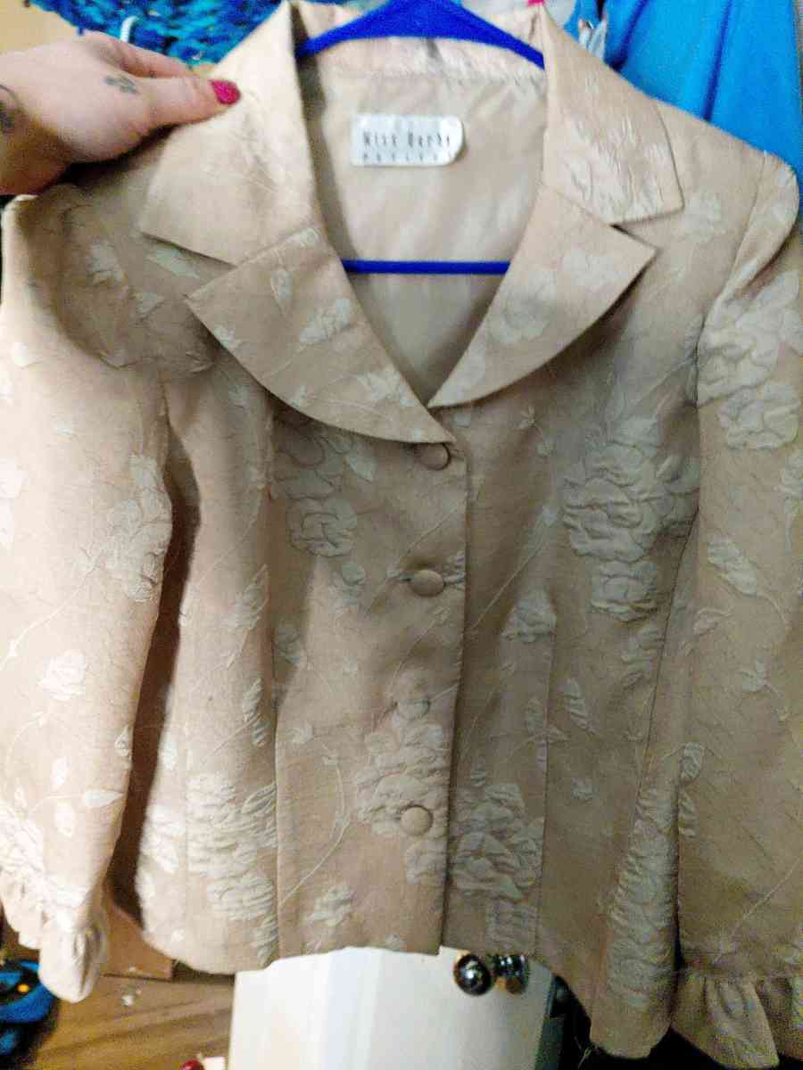 Womans Size Small Clothing bundle 18pc - Sparks, Nevada - FleaMarketBay