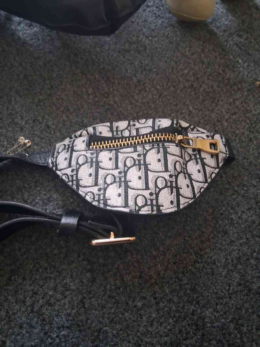 pet cross body bag - Houston, Texas