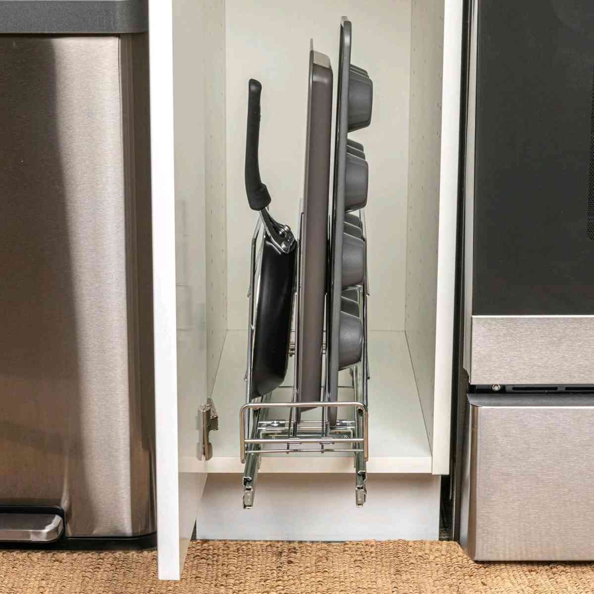 GLIDEZ CHROME STEEL COOKWARE AND BAKEWARE PULLOUT ORGANIZER - Las Vegas, Nevada - FleaMarketBay