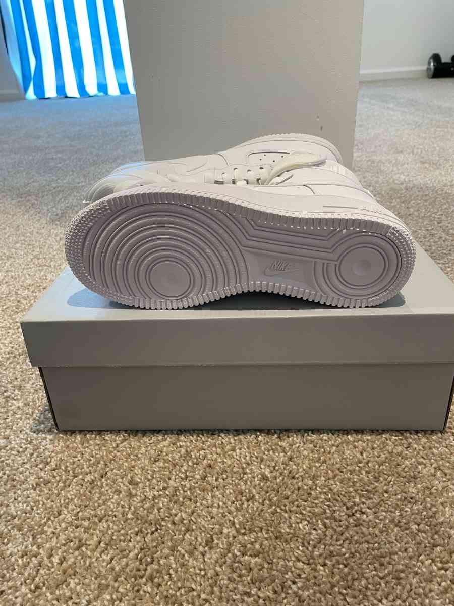 icy white Air Force 1s high - Brooklyn, Maryland - FleaMarketBay