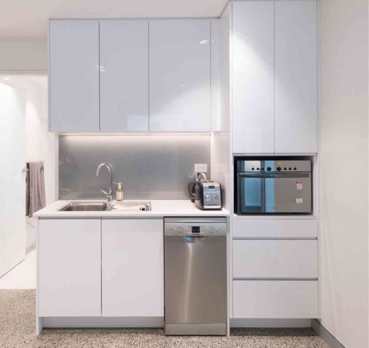 Small Modern Kitchens - Miami, Florida