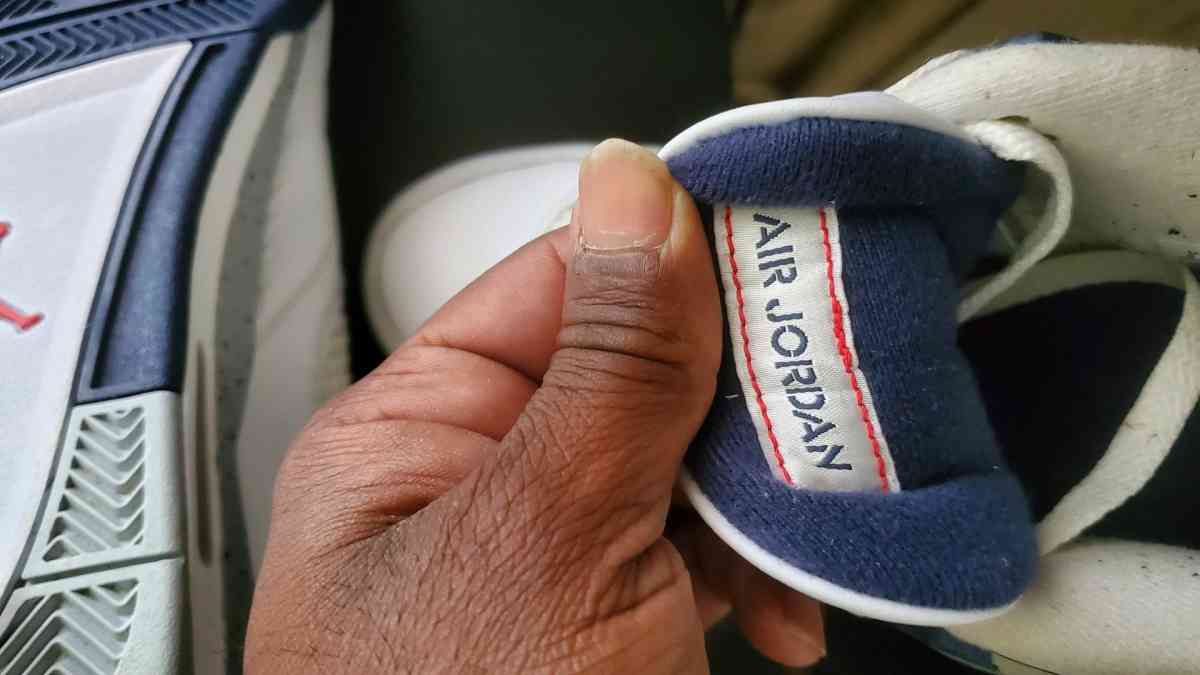 jordan 4 midnight navy - Detroit, Michigan - FleaMarketBay