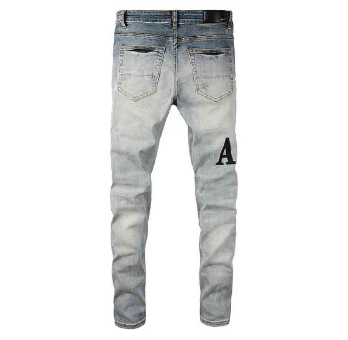 Amiri Jeans - Adelanto, California - FleaMarketBay