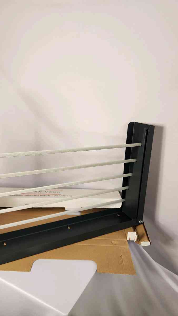 LAUNDRY DRYING RACK WALL MOUNTED RETRACTABLE CLOTHES DRYING - Las Vegas, Nevada - FleaMarketBay