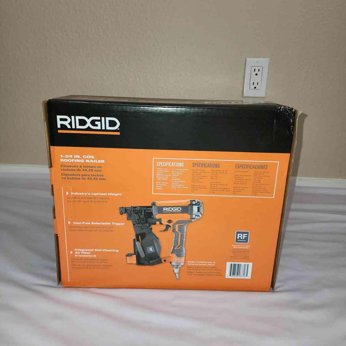 RIDGID PNEUMATIC 15 DEG 134 IN COIL ROOFING NAILER - Las Vegas, Nevada - FleaMarketBay