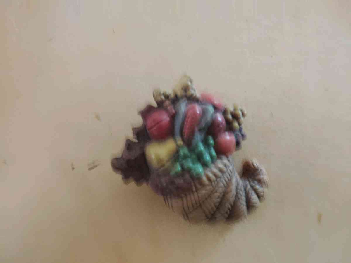 Vintage Pins - Lake Charles, Louisiana - FleaMarketBay