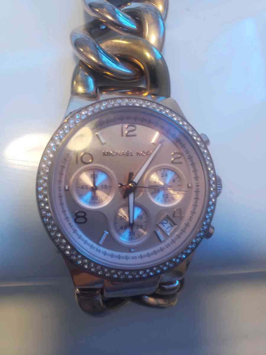 Michael Kors Womens Watch - Laurens, South Carolina