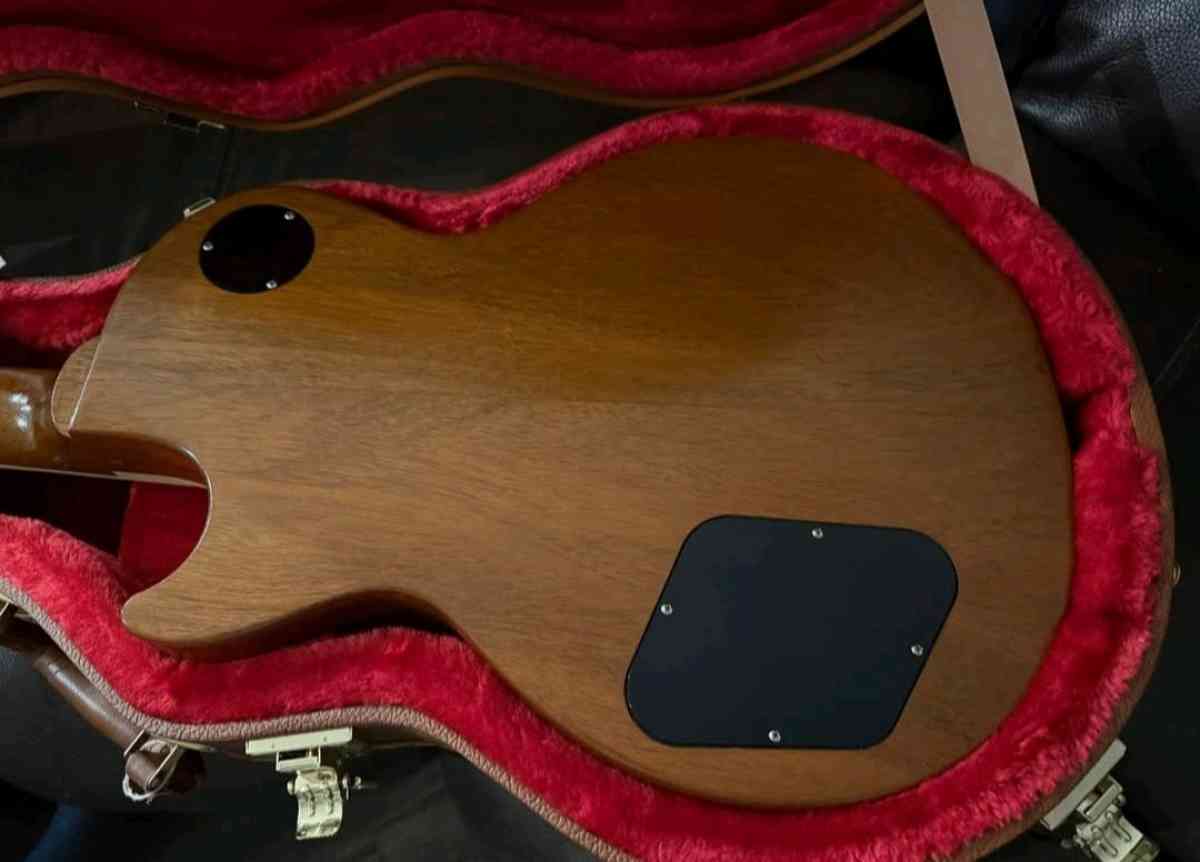 Description Selling my 2023 Gibson Les Paul Standard Greeny - Altamonte Springs, Florida - FleaMarketBay
